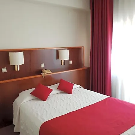 Hotel Luso Brasileiro 2*