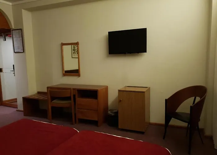 Hotel Luso Brasileiro 2*